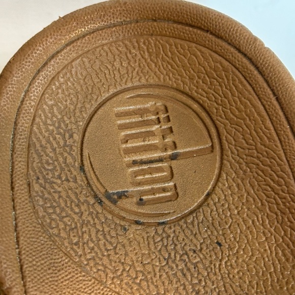FITFLOP Sz 7 Studded Front Post Comfort Insole Slip On Sandals - Picture 5 of 9